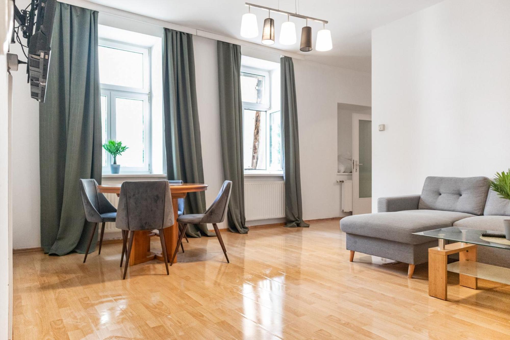 Welcoming 3Br Budget Apt. Well Connected Viyana Dış mekan fotoğraf